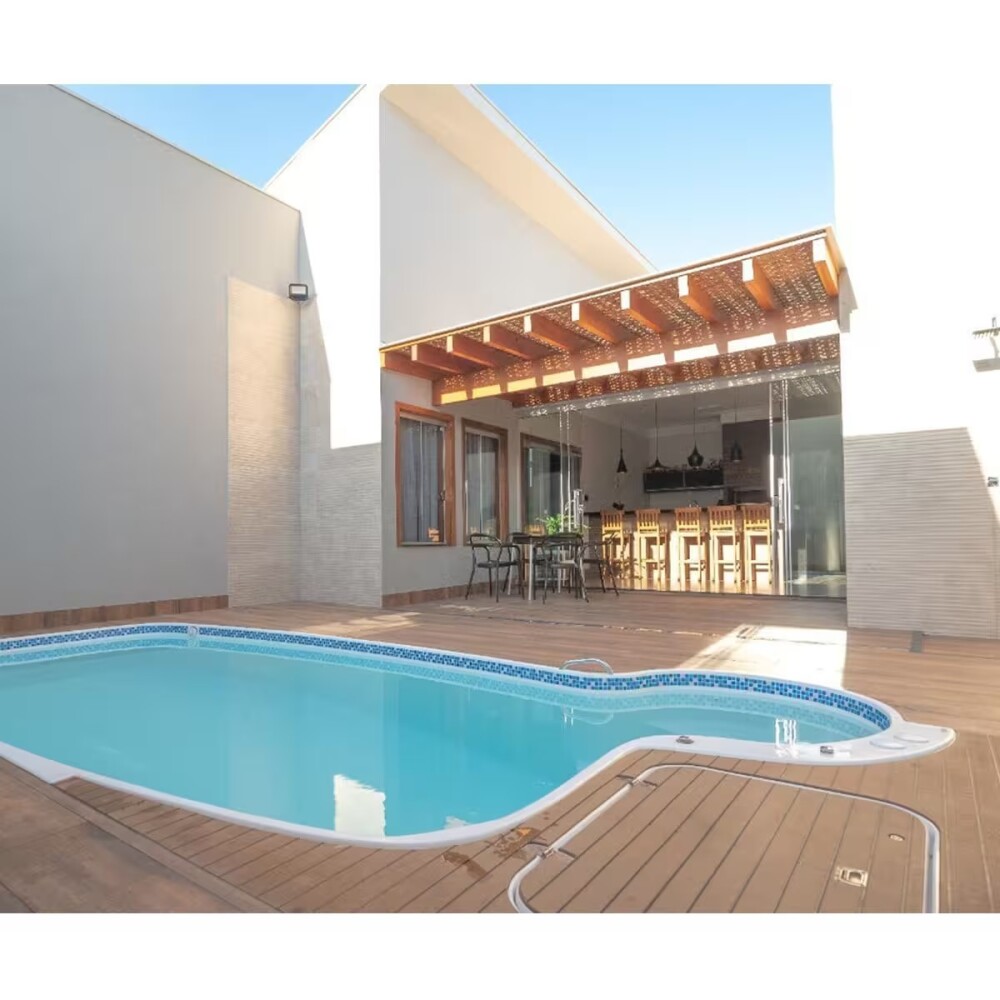 Porcelanato madero Jatoba 24.5x100 cm Mate y rectificado Porcelanato Madero Jatoba 24.5x100 Cm Mate Y Rectificado