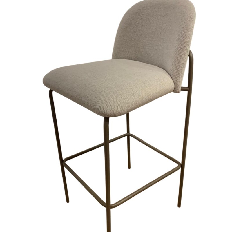 Banco Alto para barra base y patas metal choco leve / Asiento y respaldo tapizado tela Clara Banco Alto para barra base y patas metal choco leve / Asiento y respaldo tapizado tela Clara
