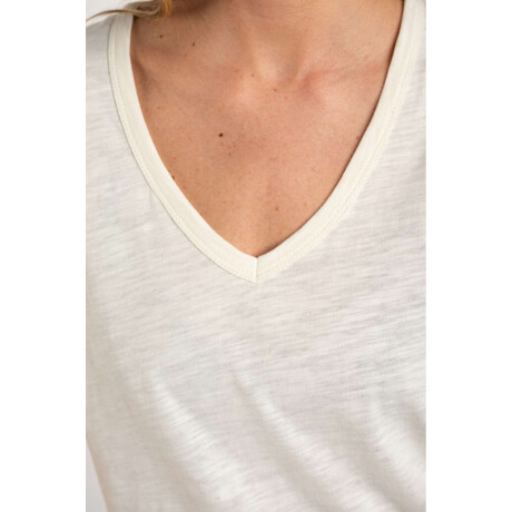 Remera Algod0n Falame Nacar