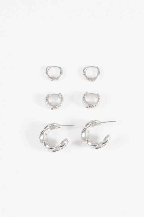 Set de aros con textura plateado