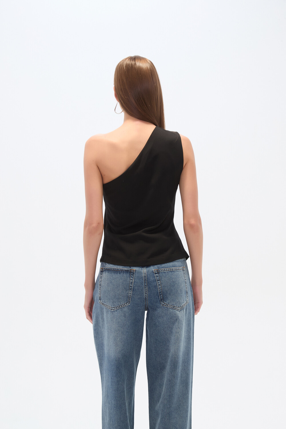 Tops Manir Negro