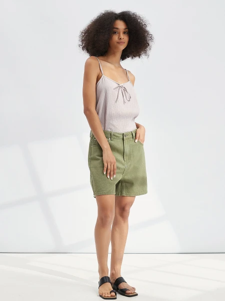 SHORT MACEIO VERDE GRISACEO