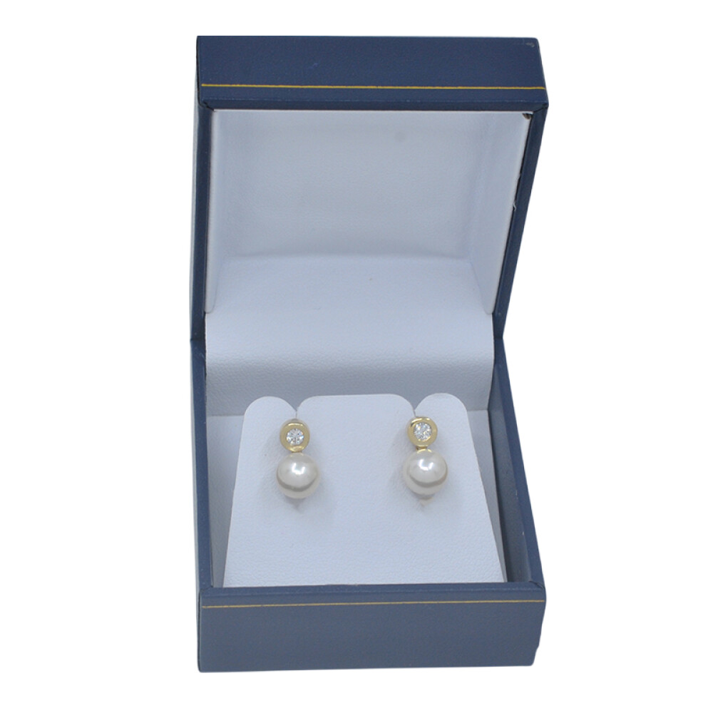 Caravanas oro 18k brillantes y perlas de cultivo 7,5mm Caravanas oro 18k brillantes y perlas de cultivo 7,5mm