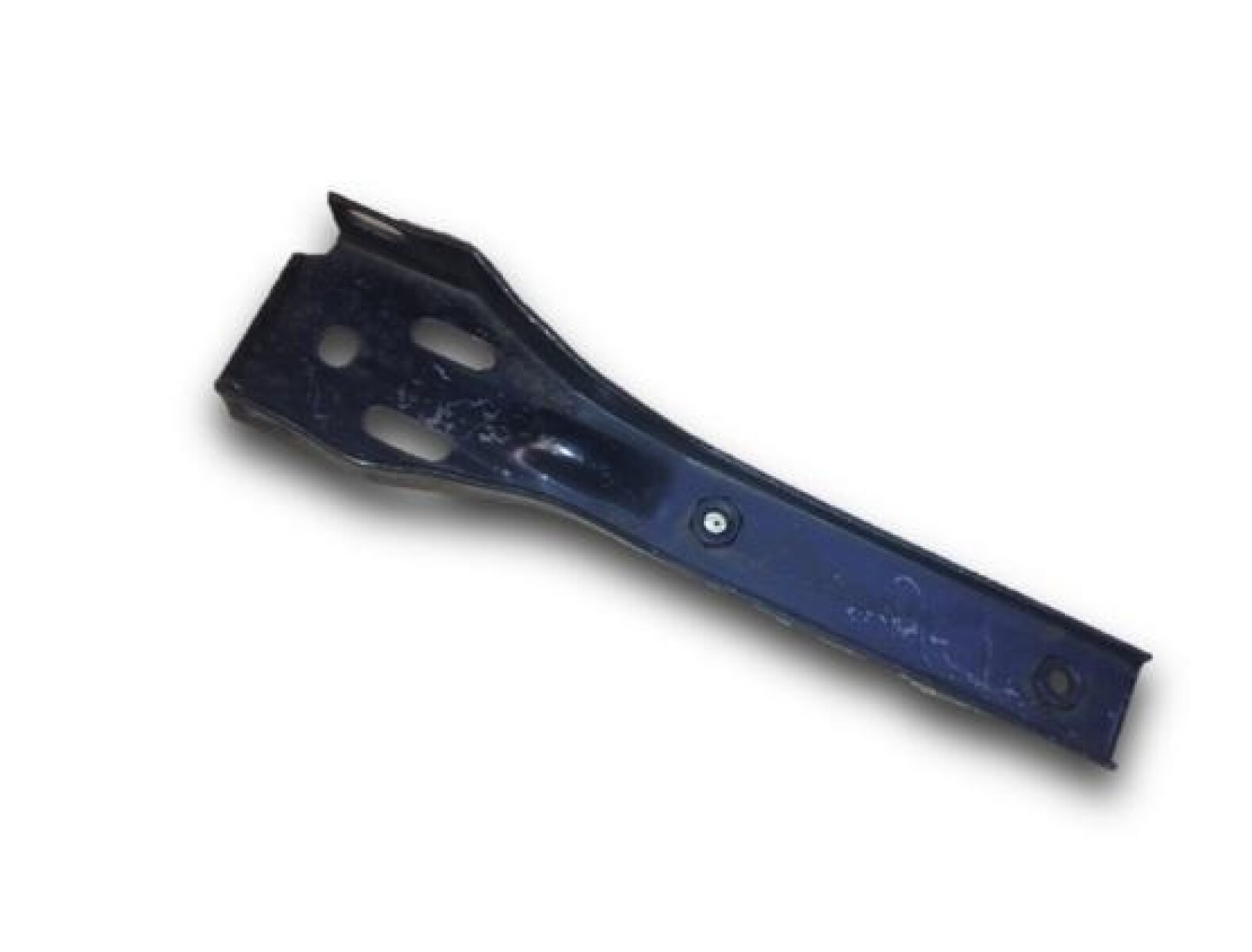 SOPORTE DE PARAGOLPE TRASERO DERECHO SANTANA 