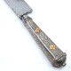 Cuchillo usado plata y oro. Hoja corneta Cuchillo usado plata y oro. Hoja corneta