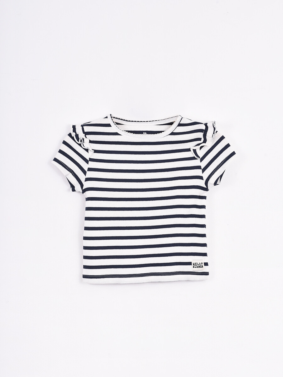 REMERA GRETA - VARIANTE 3 