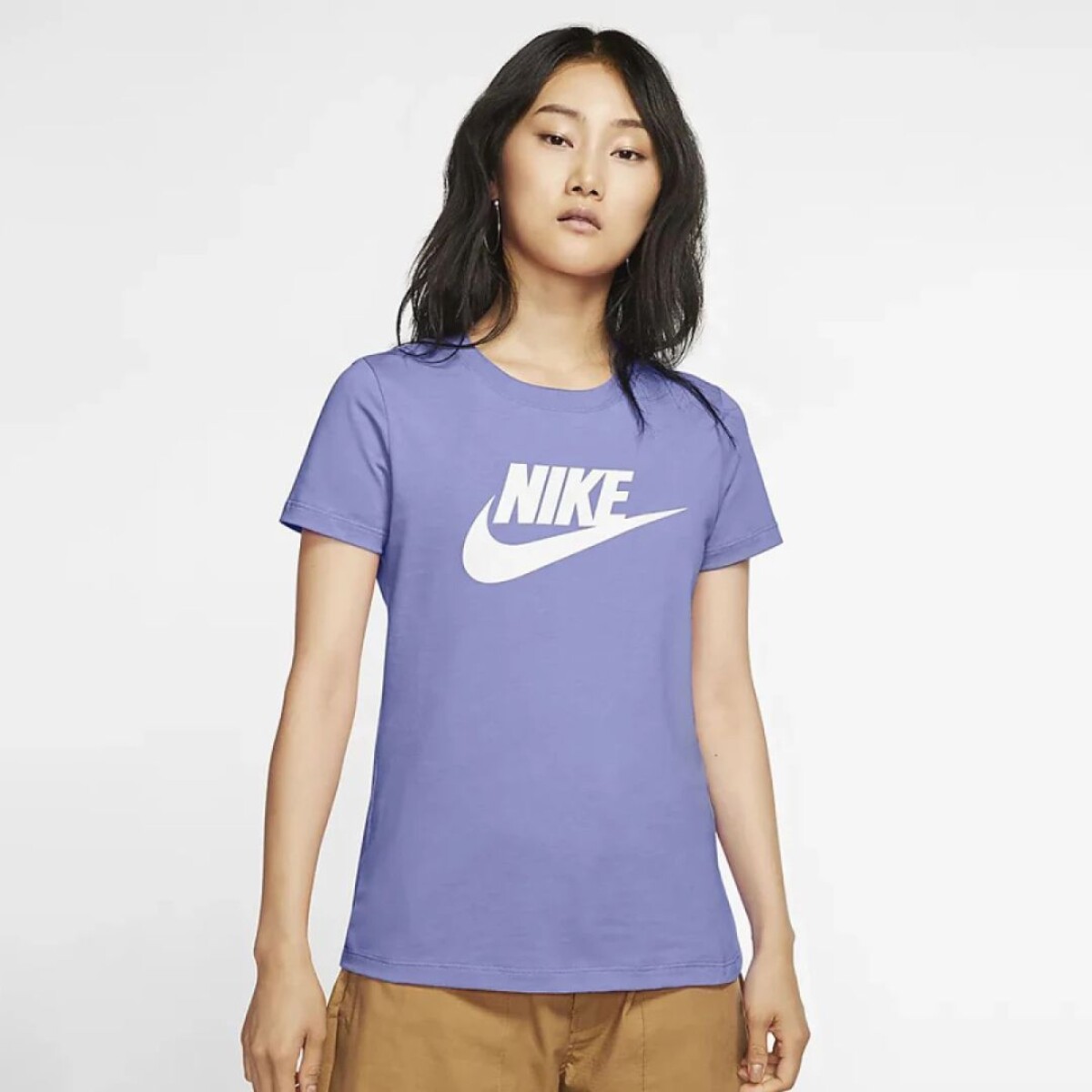Remera Nike Moda Dama ESS Icon Futura - S/C 