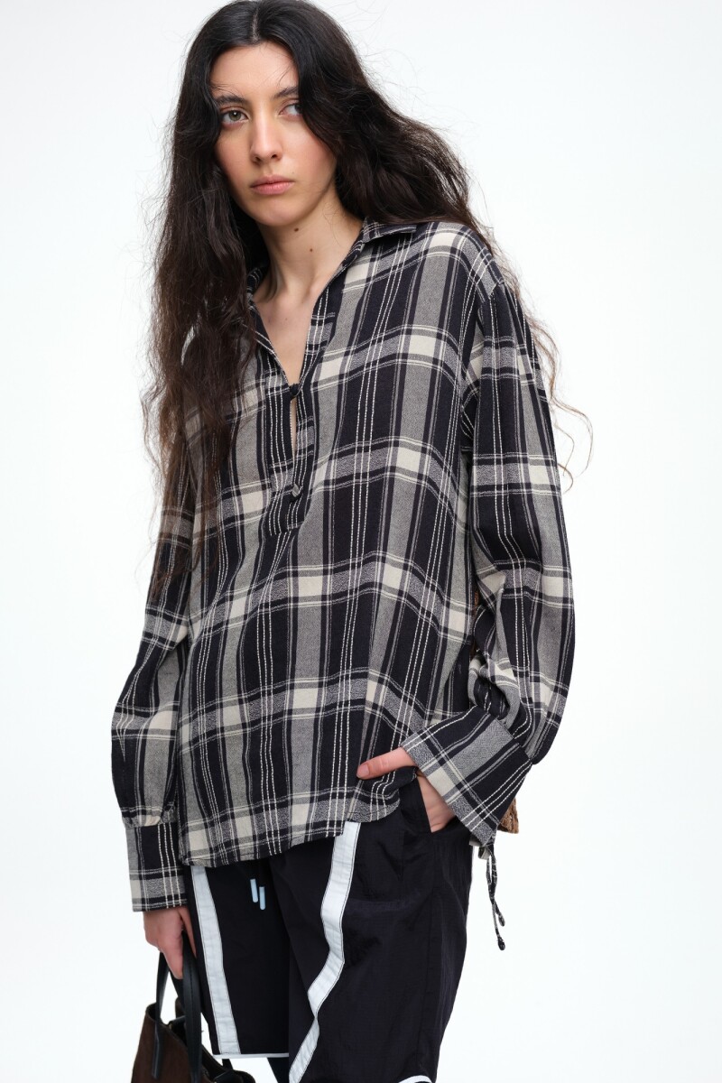 Camisa espalda encaje Negro