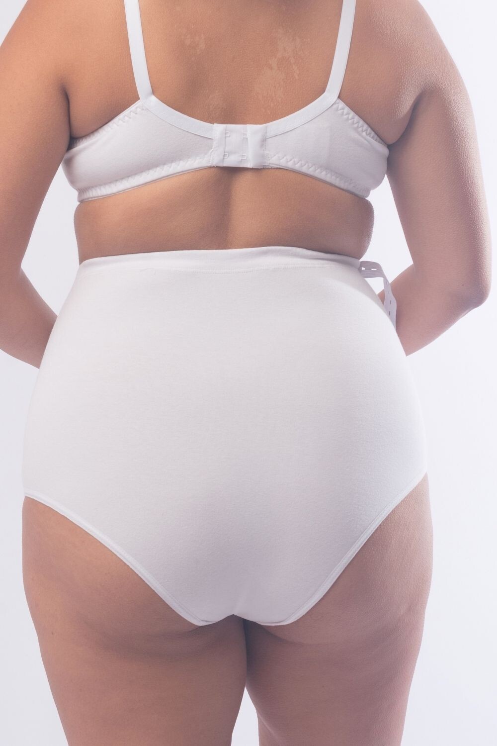 Bombacha Maternal Emilia Blanco