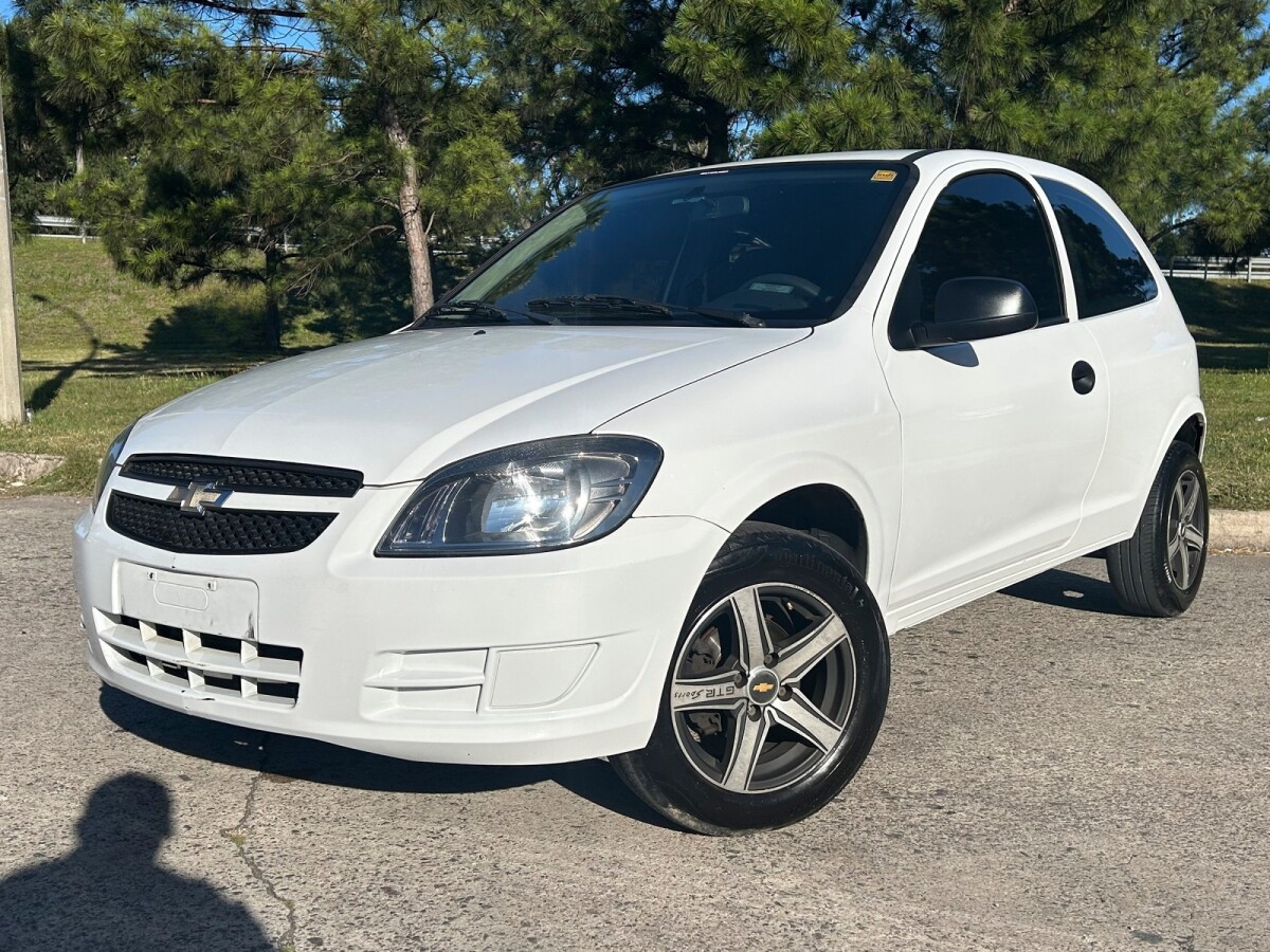 Chevrolet Celta LT EXCELENTE ESTADO! | Permuta / Financia Chevrolet Celta LT EXCELENTE ESTADO! | Permuta / Financia