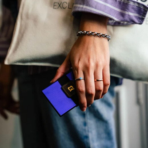 Billetera Baleine Card Slider - Lavanda Billetera Baleine Card Slider - Lavanda