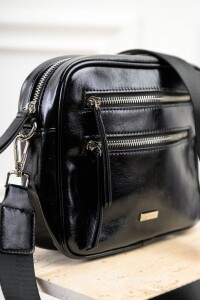 Cartera Negro
