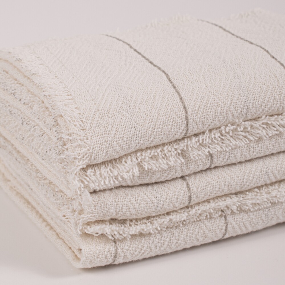 Set x4 Servilletas 50x50 con Flecos Laos Rayitas Beige