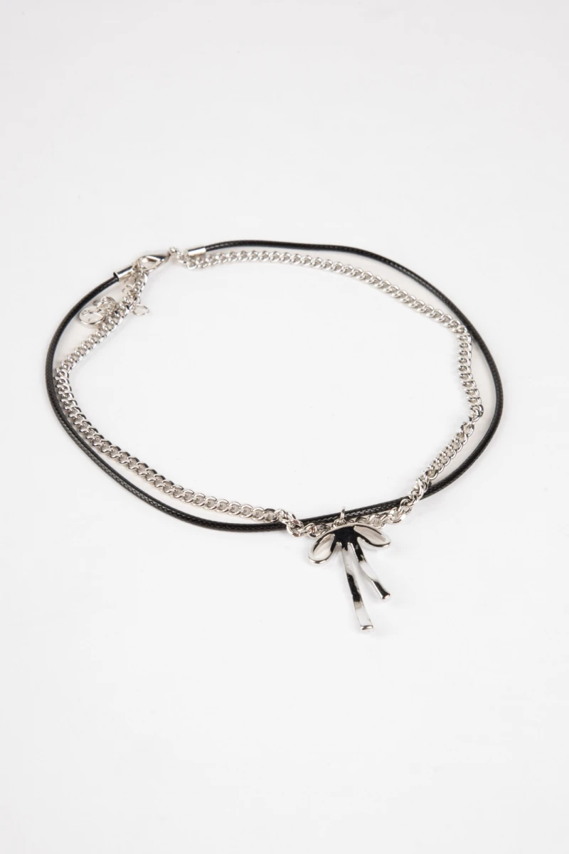 COLLAR ONZU Plateado