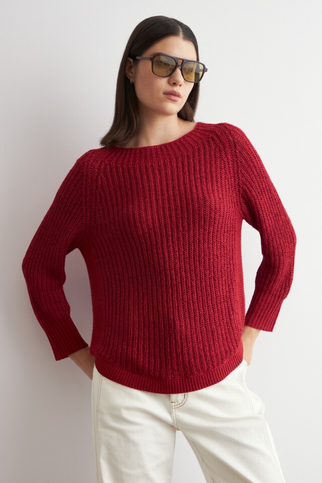 Sweater cinta ruedo curvo carmesí