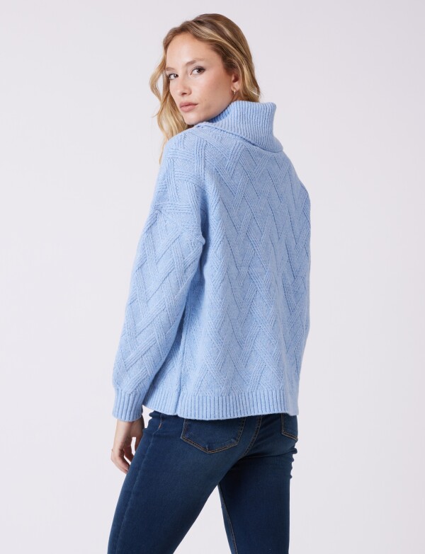 Buzo Cuello Volcado CELESTE