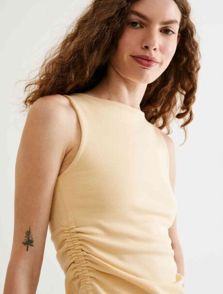 CAMISETA SIN MANGAS ASIMÉTRICA EN TEJIDO DE PUNTO BEIGE