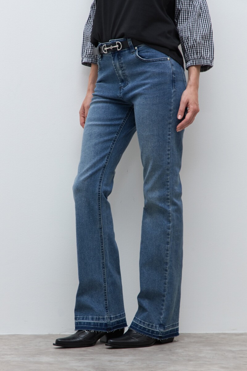 Jean bootcut Liza jean medio