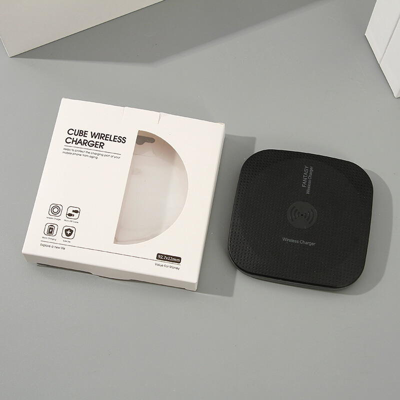 Cargador Inalámbrico Cubo Carga Rápida 9v - Negro Cargador Inalámbrico Cubo Carga Rápida 9v - Negro