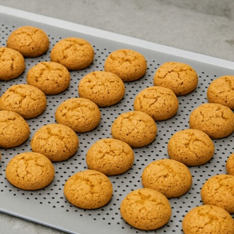 Bandeja Lisa/Perforada de Aluminio 60 x 40 Bandeja Lisa/Perforada de Aluminio 60 x 40