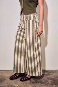 Jean Wide Leg Rayado Oliva Y Crema