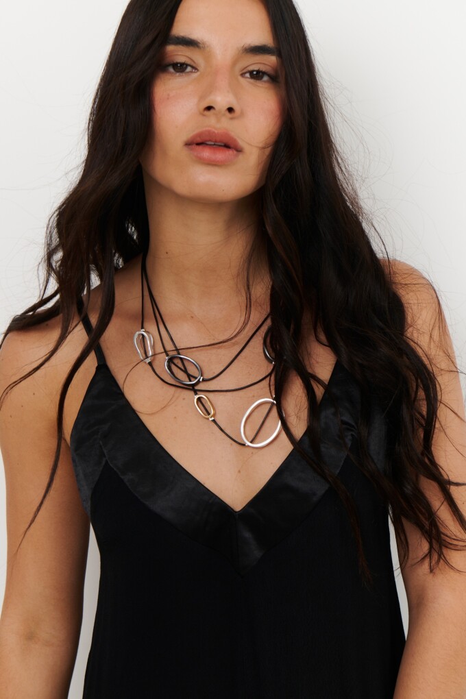 COLGANTE UNIVERSO NEGRO