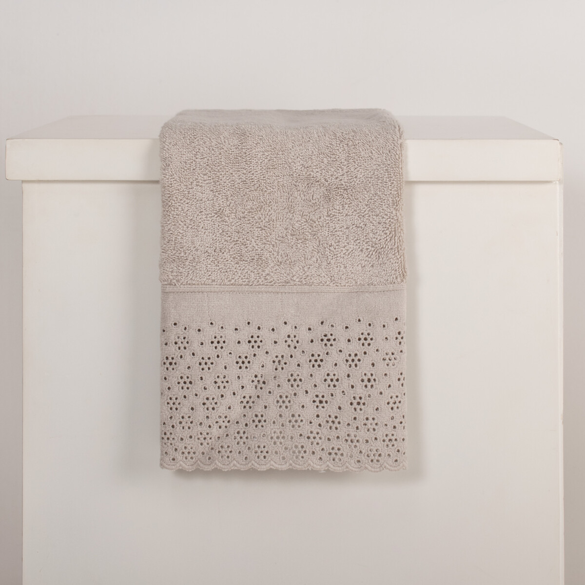 Toalla Lovely Gris 500 G/M2 - Rostro 