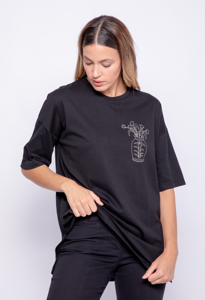 REMERA JARRAN - Negro 