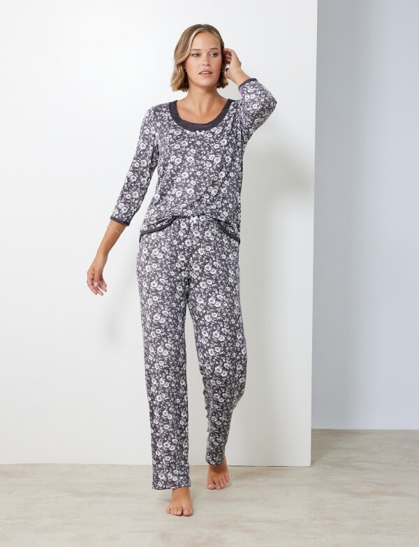 Set Pijama Remera & Pantalon GRIS