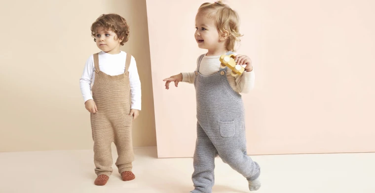 5 colores unisex para ropa de bebés