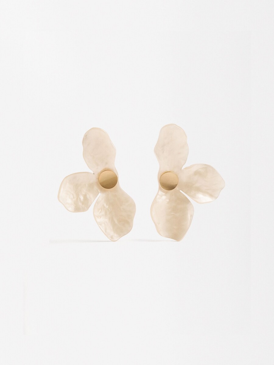 Pendientes De Media Flor De Resina beige