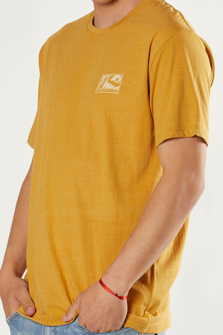 T-SHIRT INDIE TEEN RUSTY Mostaza
