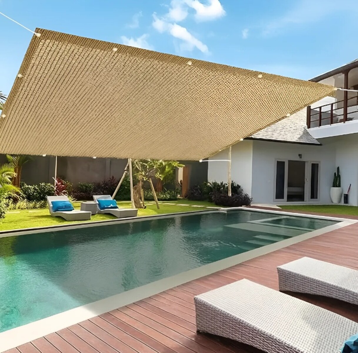 Malla Sombra Toldo Vela Cuadrada 2x4mts Exterior Jardín - Beige 