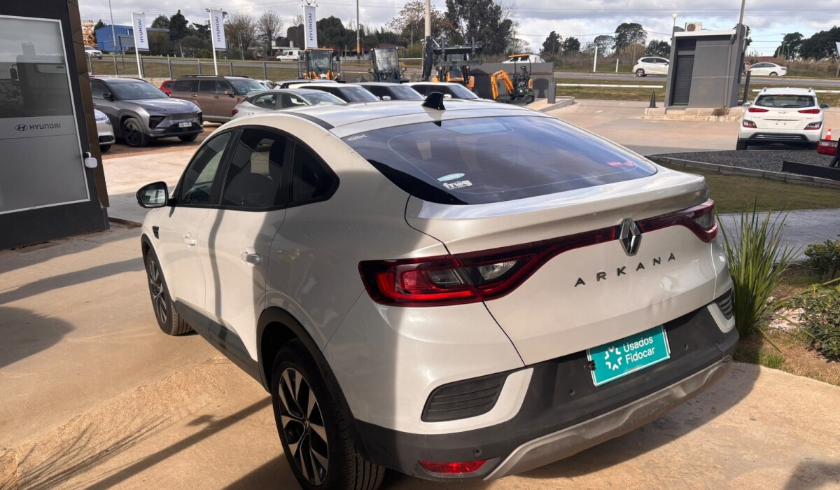 Renault Arkana 1.3 E-Tech Hybrid Intens - 2023 (Patente 2026 paga) Renault Arkana 1.3 E-Tech Hybrid Intens - 2023 (Patente 2026 paga)