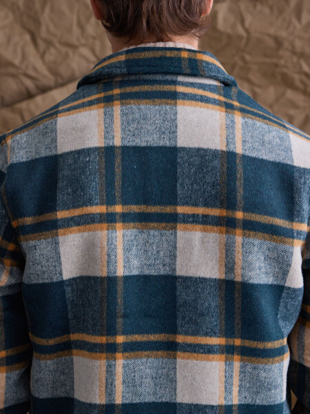 OUTWEAR NEWCASTLE PETROLEO