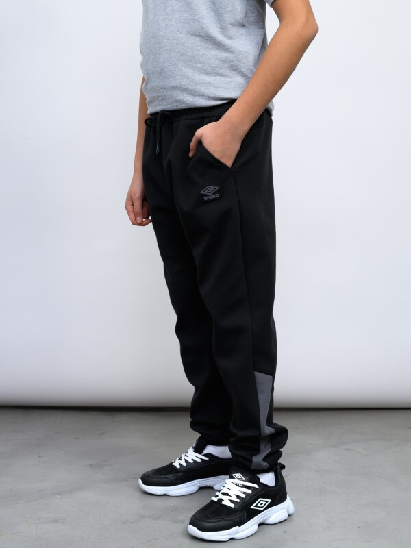 PANTALON CUTS Umbro Junior 025