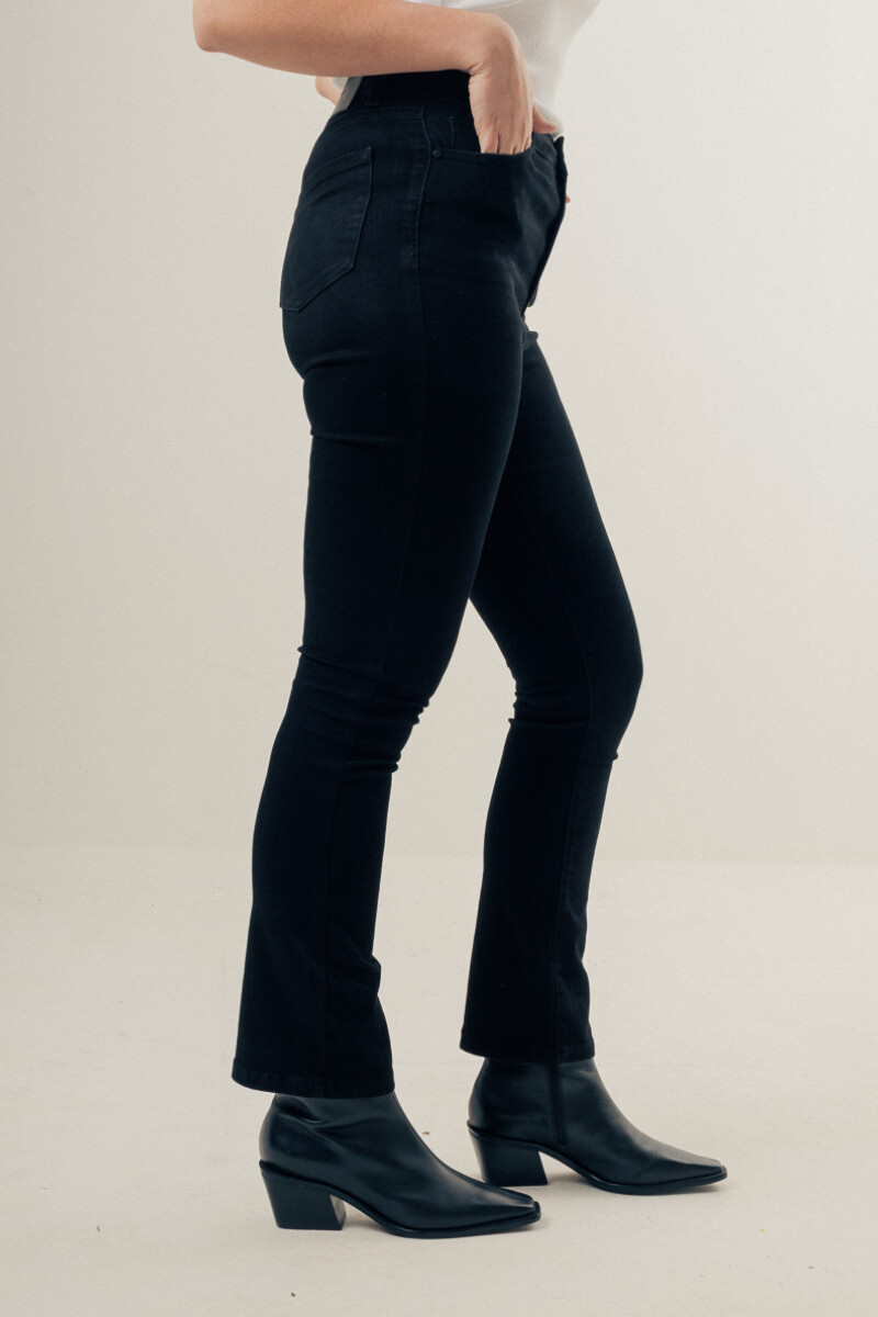 oxfy Black