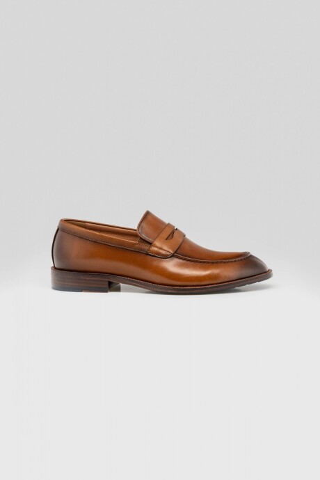 Mocasin Cuero Tan
