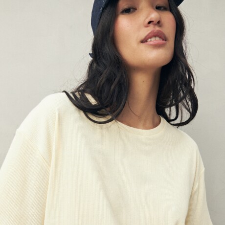 REMERA BASILE AMARILLO PASTEL