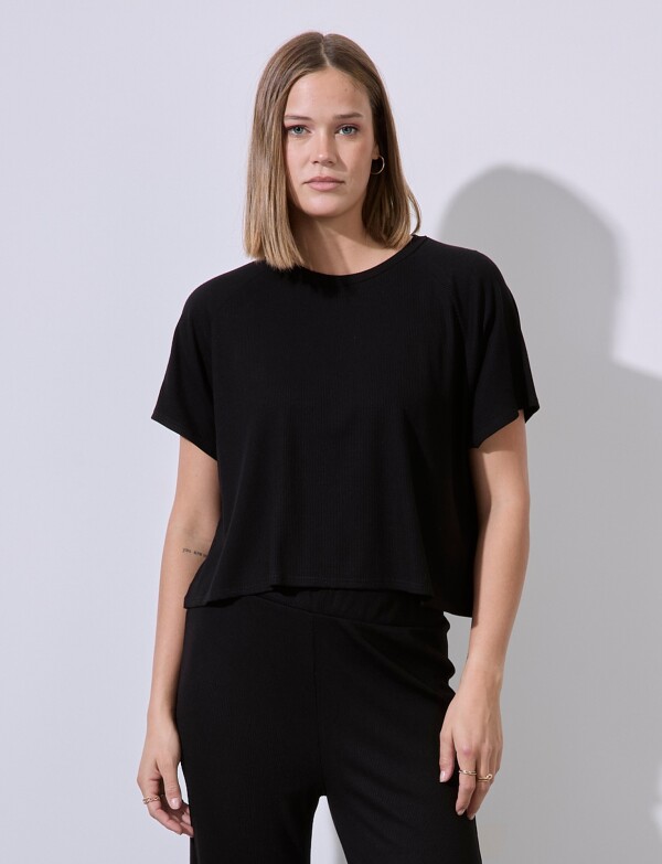 Remera Crop Rib NEGRO