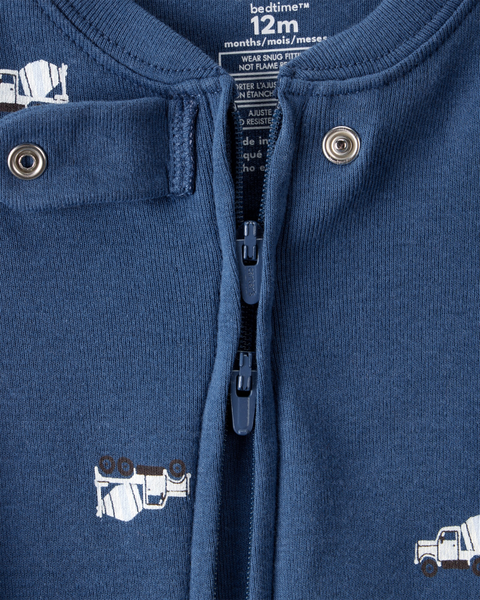 Pijama una pieza de algodón, con pie, diseño camiones de construcción Sin color