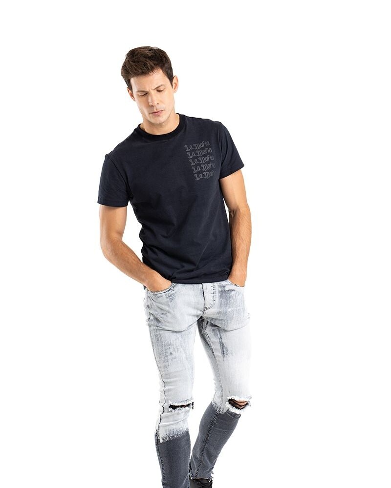 T-shirt negra U