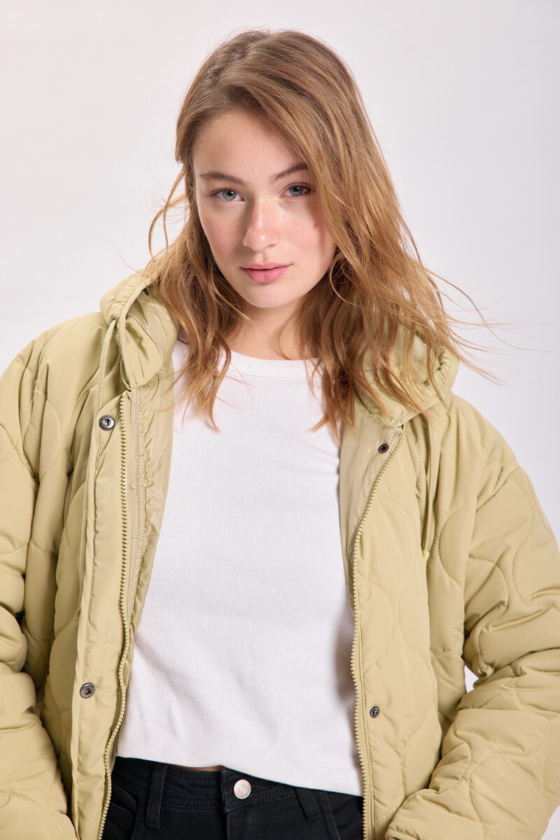 Campera capitoneada Verde