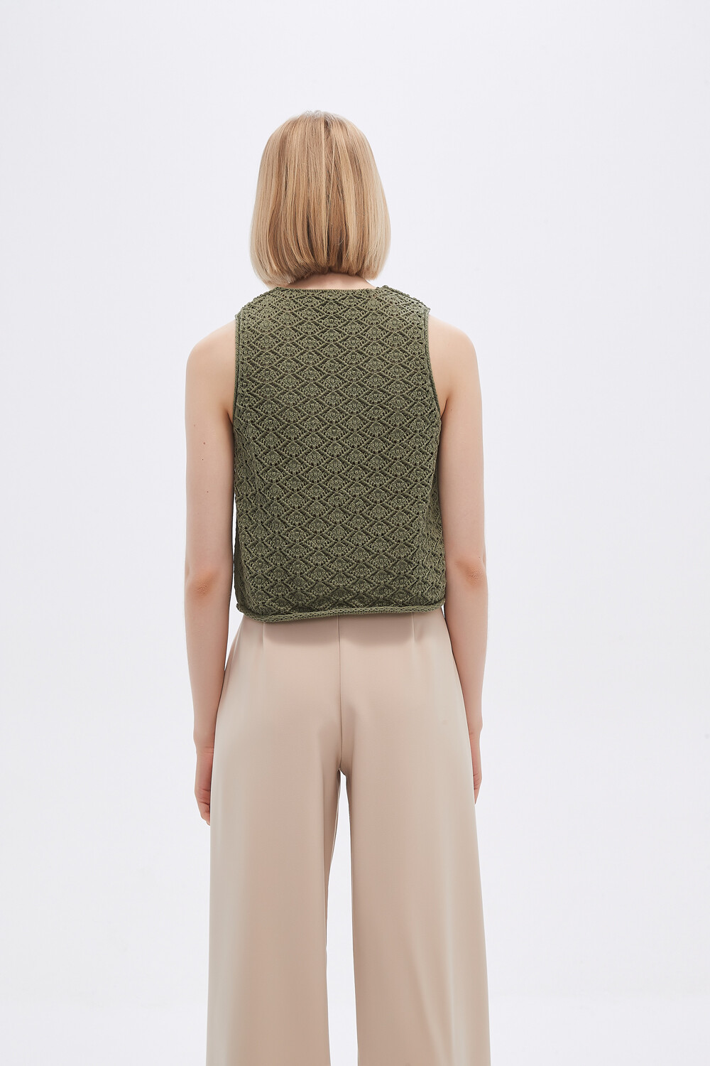 Tops Titik Verde Oliva Claro