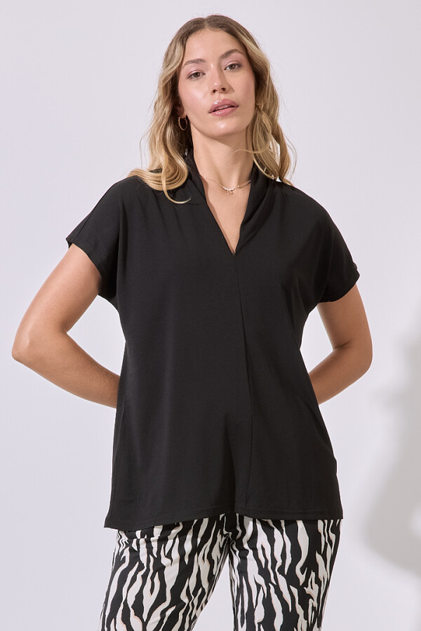 Blusa Escote V NEGRO