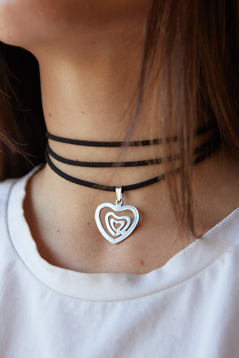 COLLAR LOVE ME MORE 