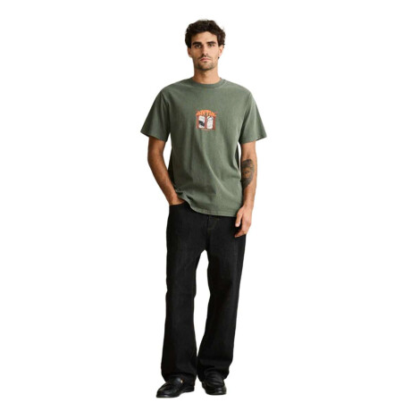 Remera Rhythm Portico Vintage Verde
