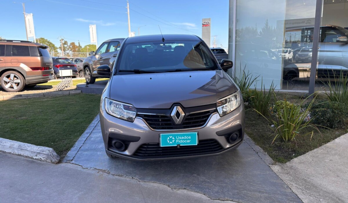 Renault Logan ZEN 1.0 - 2024 Renault Logan ZEN 1.0 - 2024