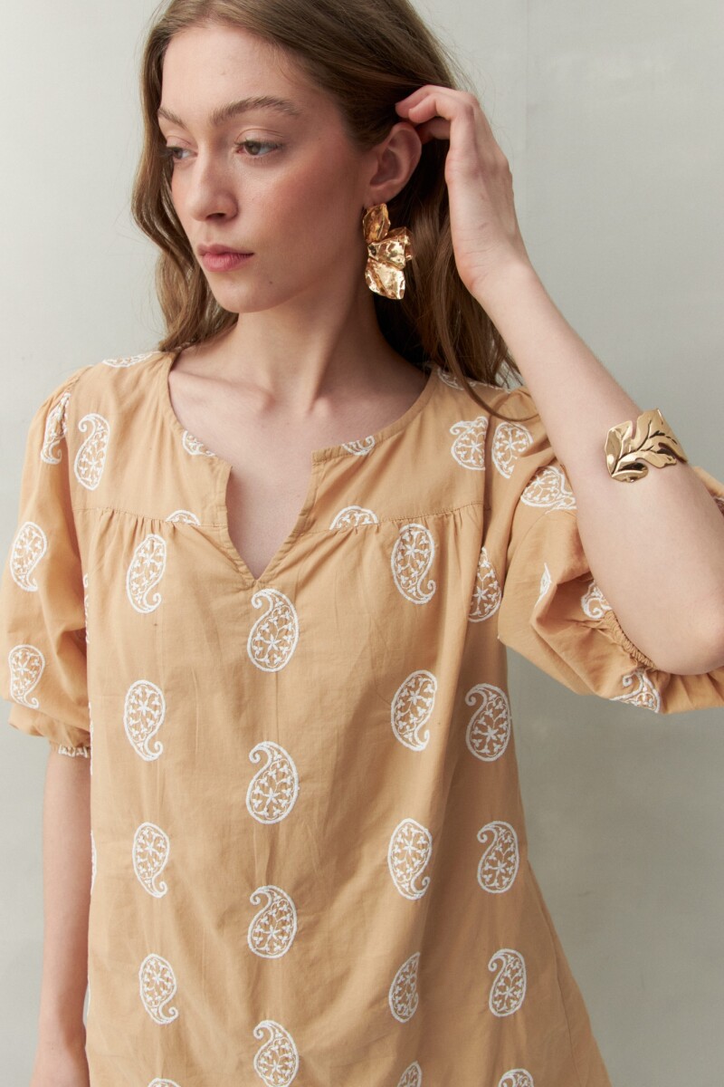 VESTIDO BULGARO Caramelo