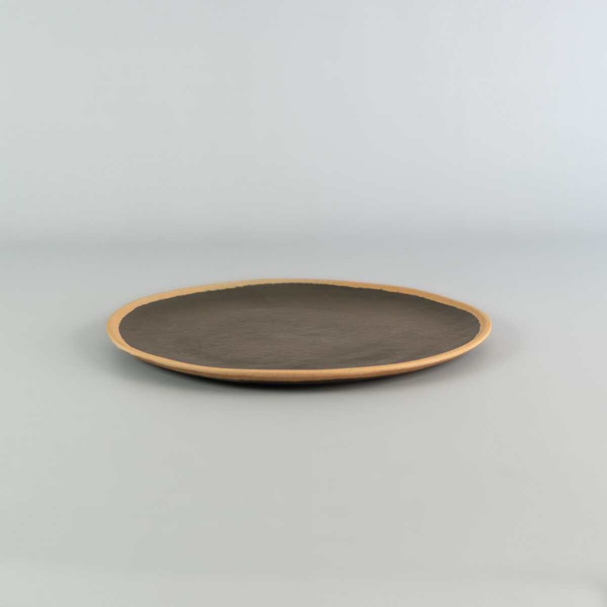 Plato Llano 27 cm Brown 